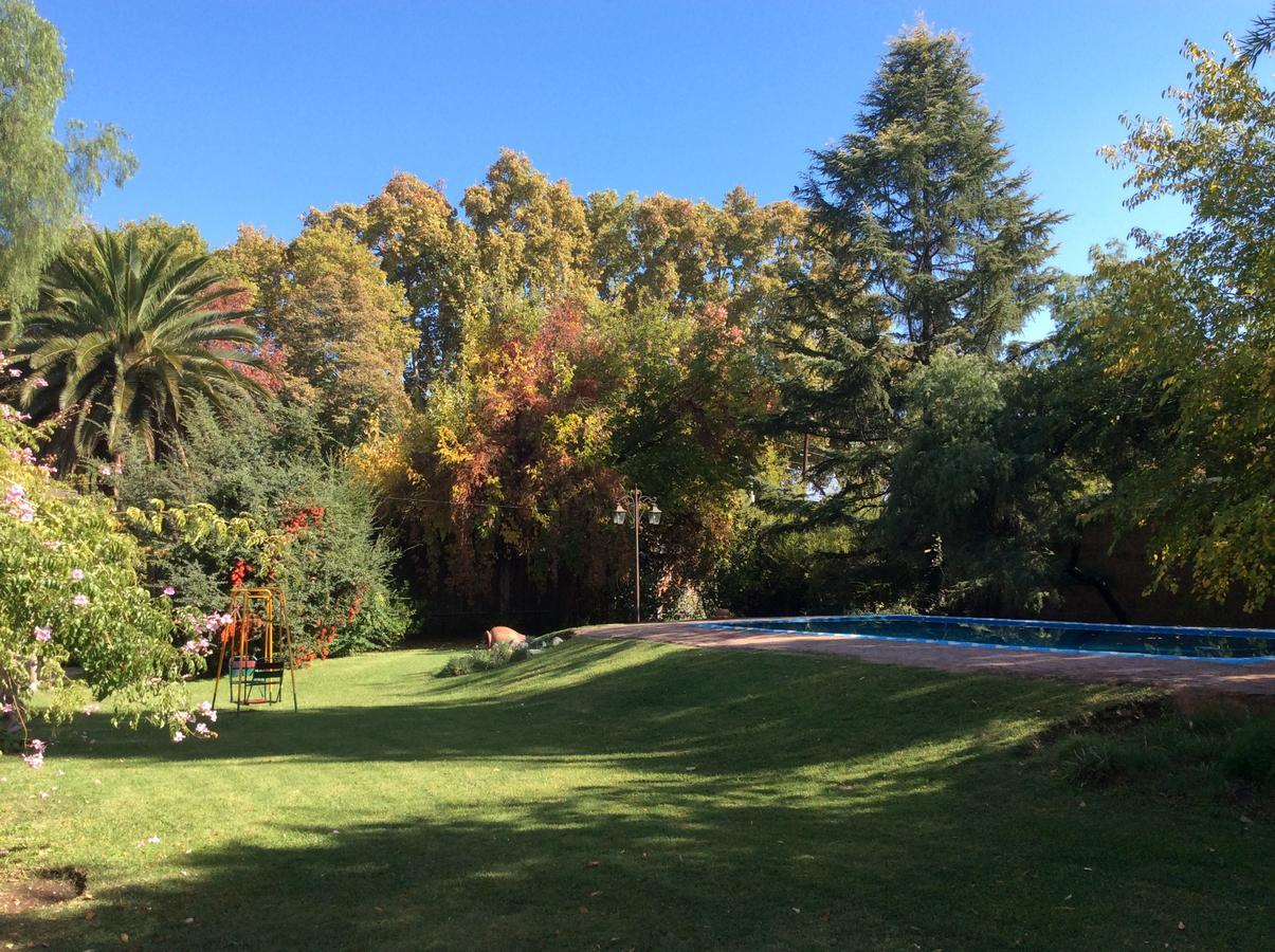 Posada Posta Benegas Godoy Cruz Esterno foto